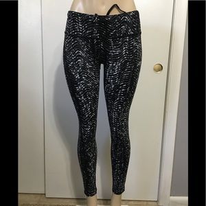 Women’s Nike Dri-fit full length leggings size M